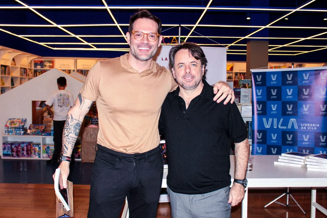Lançamento de A Garota de Seul na Livraria da Vila — foto 11 Lançamento de A Garota de Seul na Livraria da Vila — foto 11
