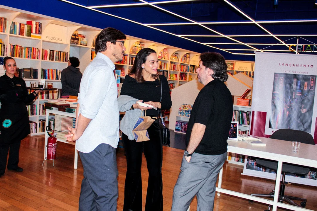 Lançamento de A Garota de Seul na Livraria da Vila — foto 31 Lançamento de A Garota de Seul na Livraria da Vila — foto 31